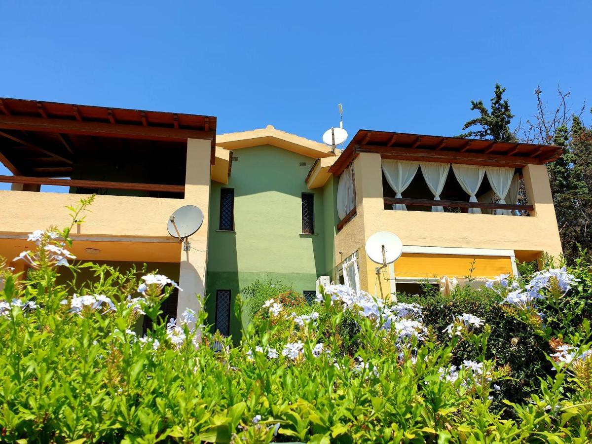 Sun & Beach House Costa Rei Exterior foto